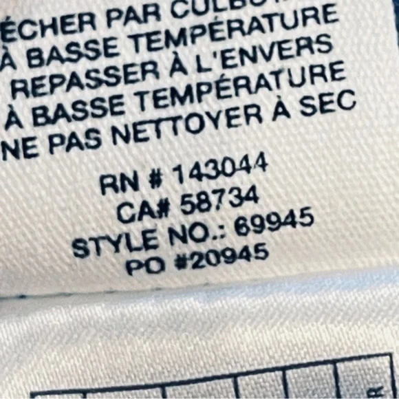 Avec Les Filles Vest Women’s Large Navy Metallic Blue Puffer Quilted Cabinco NWT - Picture 10 of 13